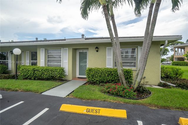 2400 Malayan Dr 94-D, Delray Beach, FL 33445