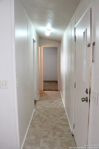 18707 County Road 5736, Castroville, TX 78009