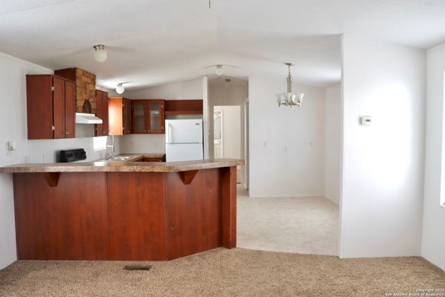 18707 County Road 5736, Castroville, TX 78009