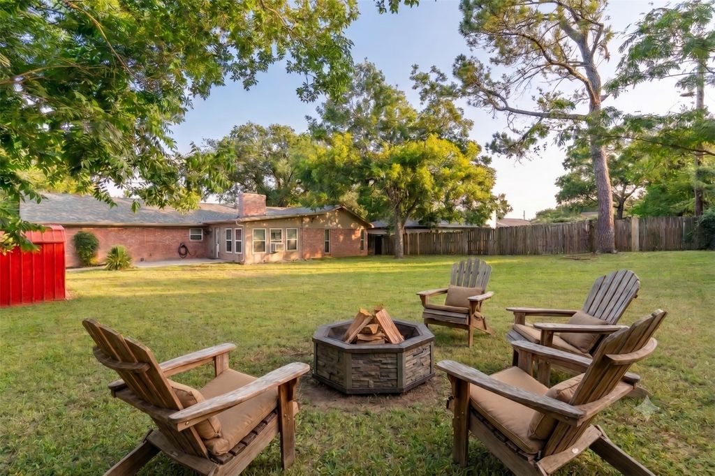 909 N Dove Road, Grapevine, TX 76051 — photo 2