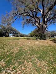 964 Beach Boulevard, Biloxi, MS 39530