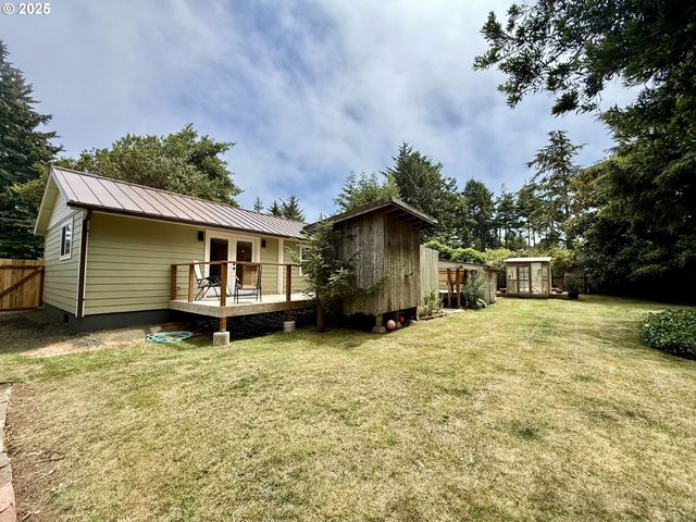 63534 S OLIVE Rd, Coos Bay, OR 97420