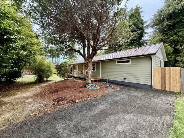 63534 S OLIVE Rd, Coos Bay, OR 97420