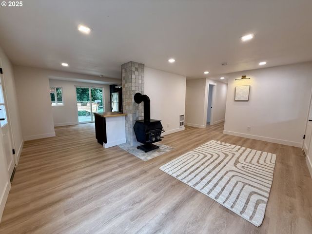 63534 S OLIVE Rd, Coos Bay, OR 97420