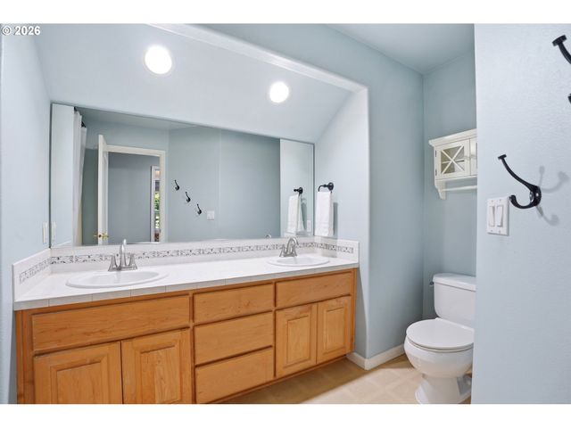 13906 Nw 51ST Ct, Vancouver, WA 98685