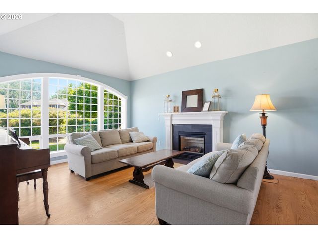 13906 Nw 51ST Ct, Vancouver, WA 98685