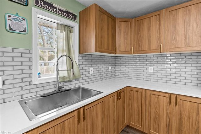 2804 Argonne AVE, Norfolk, VA 23509