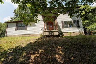 7 Monterey Lane, Charleston, WV 25313