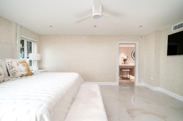 100 SE 5TH Avenue 103, Boca Raton, FL 33432