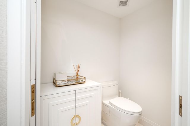 100 SE 5TH Avenue 103, Boca Raton, FL 33432
