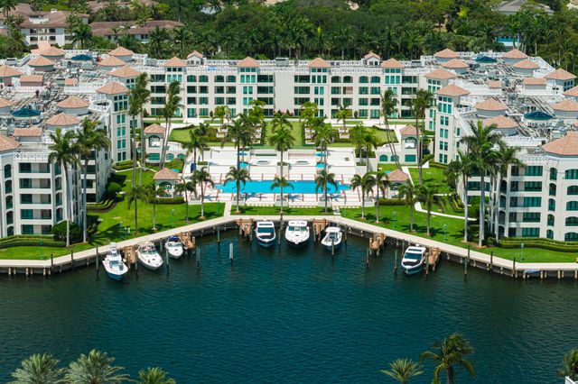 100 SE 5TH Avenue 103, Boca Raton, FL 33432