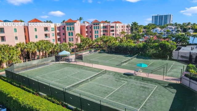 100 SE 5TH Avenue 103, Boca Raton, FL 33432