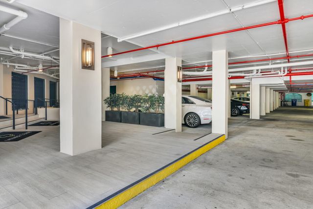 100 SE 5TH Avenue 103, Boca Raton, FL 33432