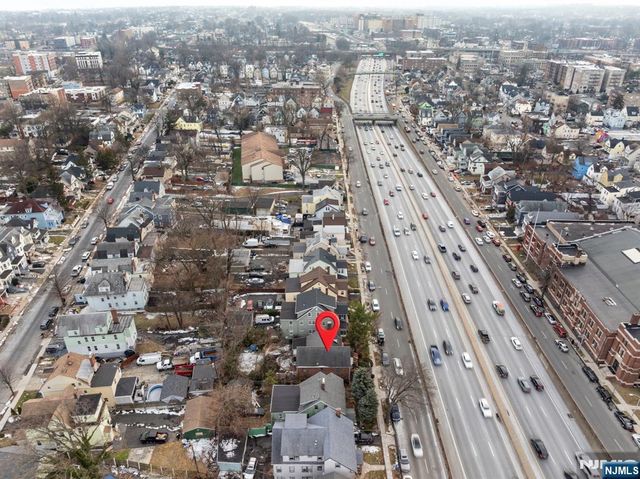 220 Oraton Parkway, East Orange, NJ 07017