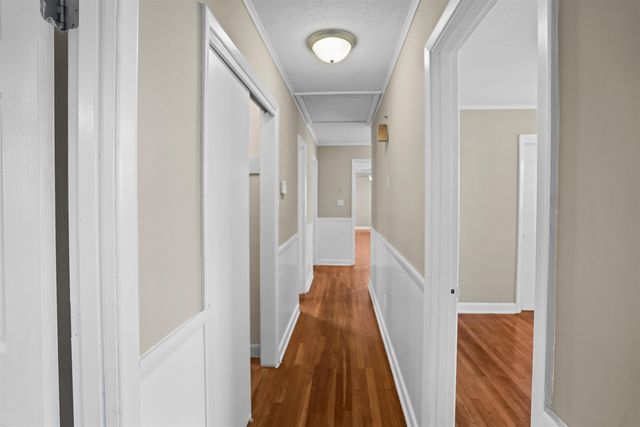 329 Earl Drive, Spartanburg, SC 29306