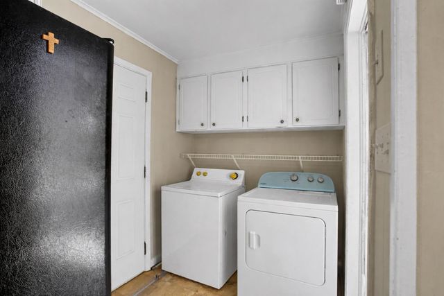 329 Earl Drive, Spartanburg, SC 29306