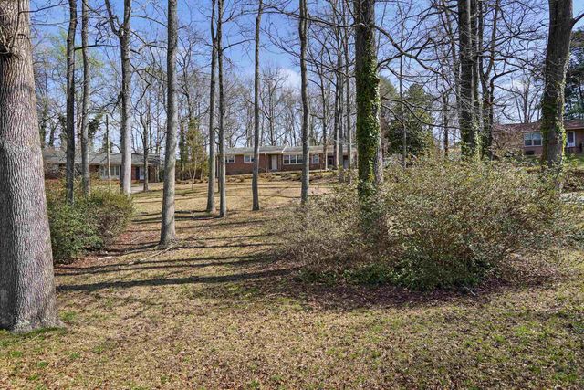 329 Earl Drive, Spartanburg, SC 29306