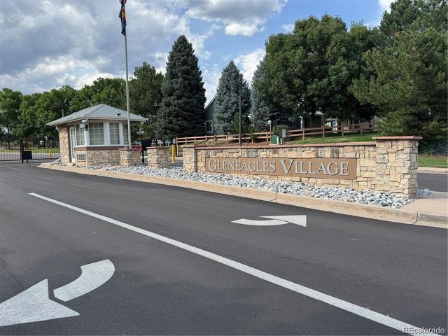 41 Canongate Lane, Highlands Ranch, CO 80130