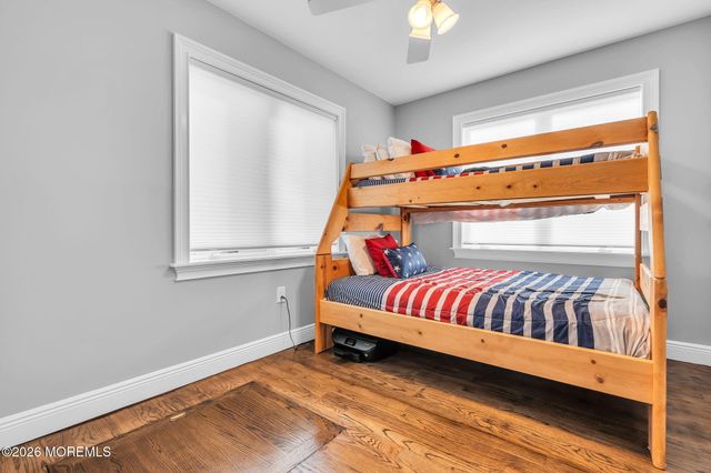 19 Drake Way, Toms River, NJ 08753