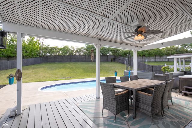 5602 Rum Cherry Way, Indianapolis, IN 46237