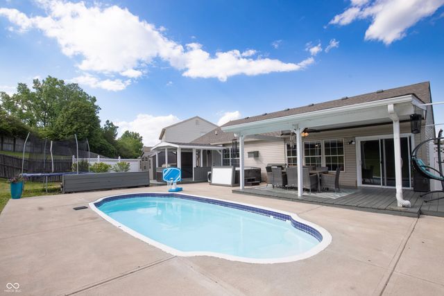 5602 Rum Cherry Way, Indianapolis, IN 46237