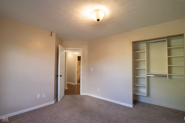 5602 Rum Cherry Way, Indianapolis, IN 46237