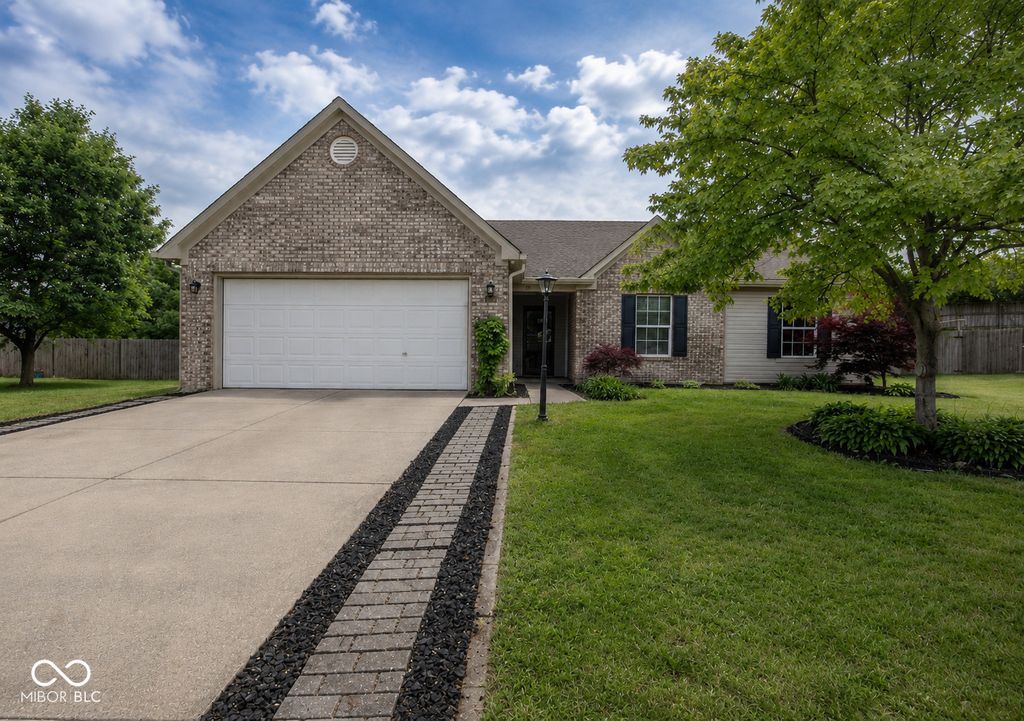 5602 Rum Cherry Way, Indianapolis, IN 46237