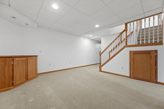 4703 W Forest Hill AVENUE, Franklin, WI 53132