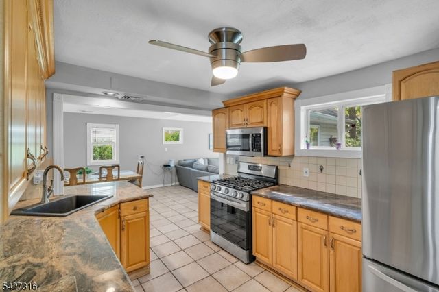 818 Summit Ave, Westfield Town, NJ 07090