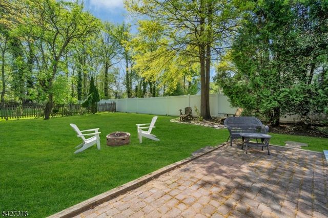 818 Summit Ave, Westfield Town, NJ 07090
