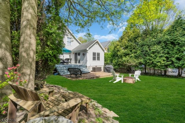 818 Summit Ave, Westfield Town, NJ 07090