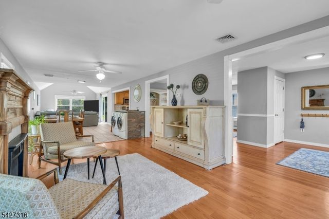 818 Summit Ave, Westfield Town, NJ 07090