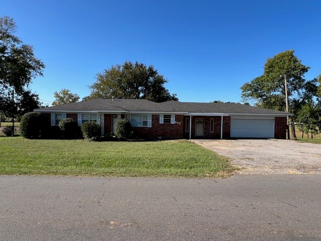 555 Cabin Creek Avenue, Lamar, AR 72846