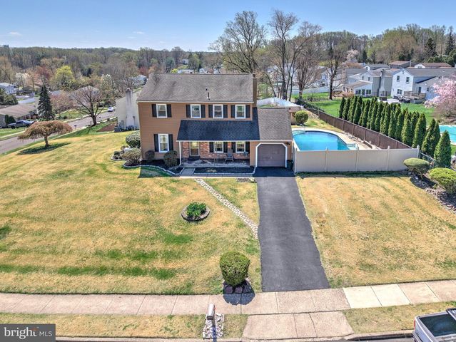 2533 SKYVIEW, Feasterville Trevose, PA 19053