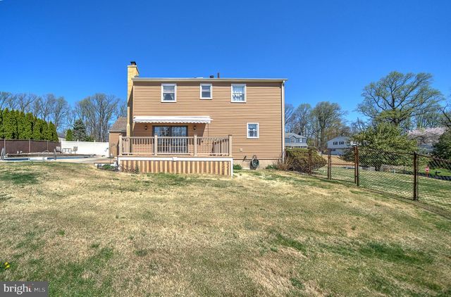 2533 SKYVIEW, Feasterville Trevose, PA 19053