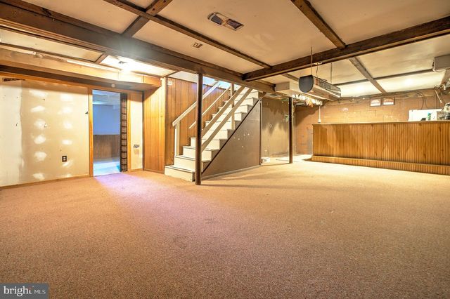 2533 SKYVIEW, Feasterville Trevose, PA 19053