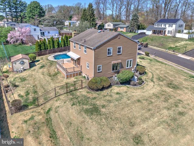 2533 SKYVIEW, Feasterville Trevose, PA 19053