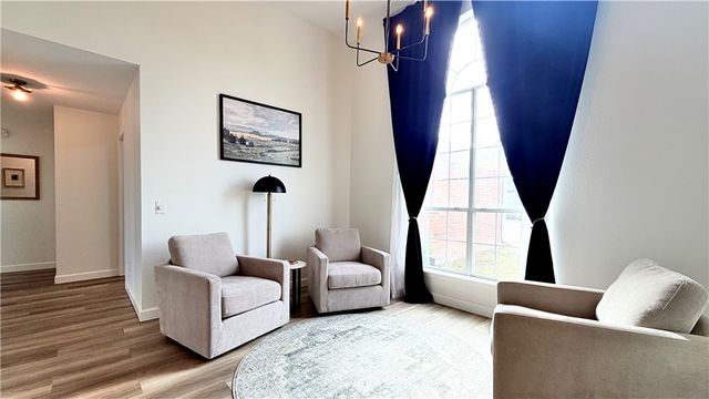 2310 SW 17th, Bentonville, AR 72713