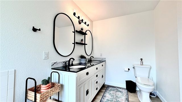 2310 SW 17th, Bentonville, AR 72713