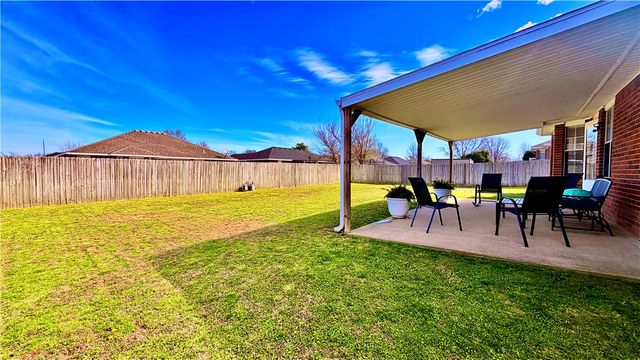 2310 SW 17th, Bentonville, AR 72713