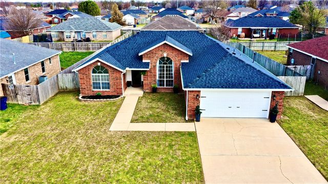 2310 SW 17th, Bentonville, AR 72713