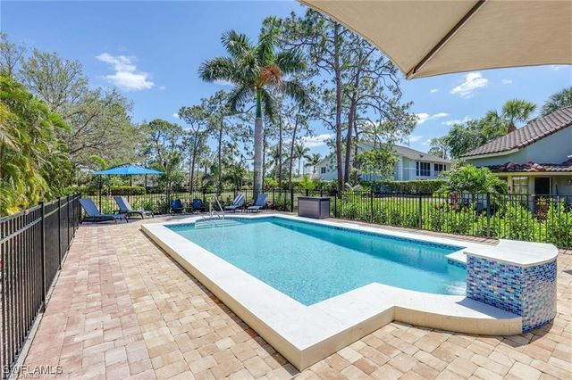 Santa Cruz BLVD, Naples, FL 34112