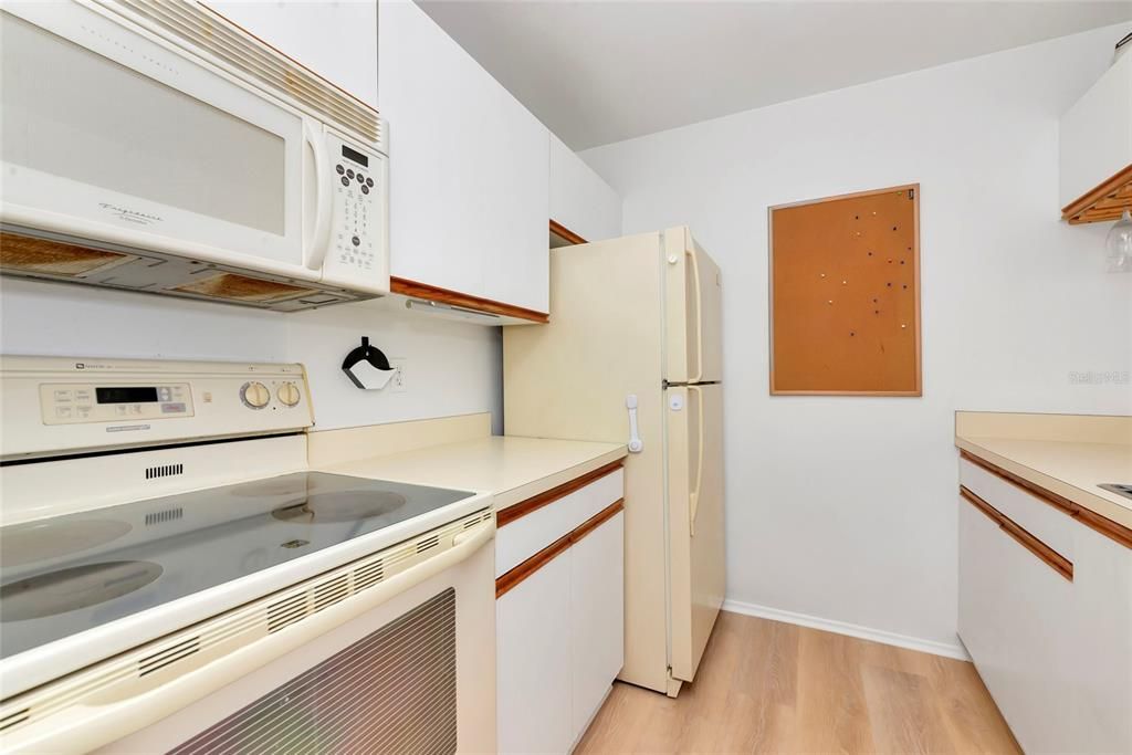 Image 11 of property listing at 3880 59TH AVENUE W 4196, Bradenton, FL 34210
