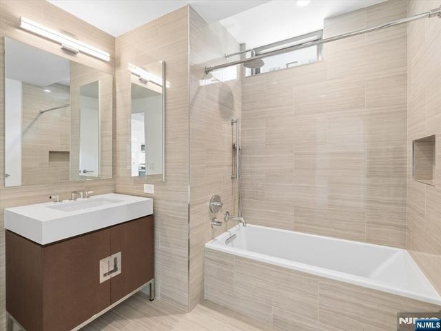 99 Hudson Street 700, Jersey City, NJ 07302
