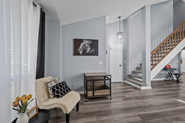 9322 Charleston, San Antonio, TX 78240