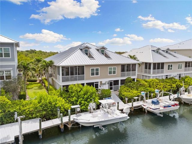 346 Angler DR 1102, Goodland, FL 34140