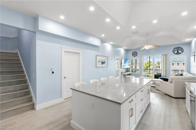 346 Angler DR 1102, Goodland, FL 34140