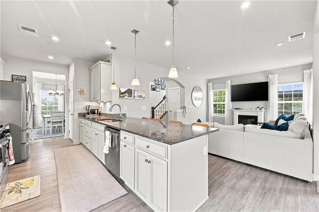 1032 Olmstead ST, Chesapeake, VA 23323