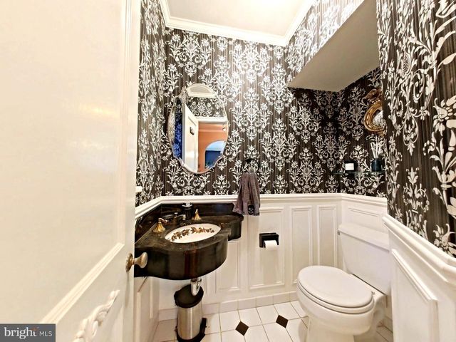 900 MELROSE AVE, Elkins Park, PA 19027