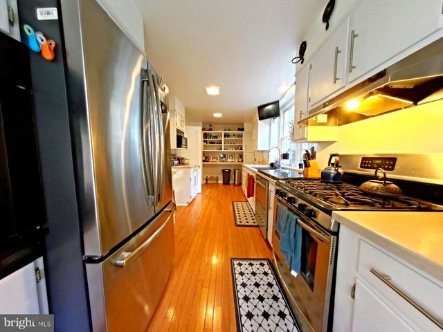 900 MELROSE AVE, Elkins Park, PA 19027